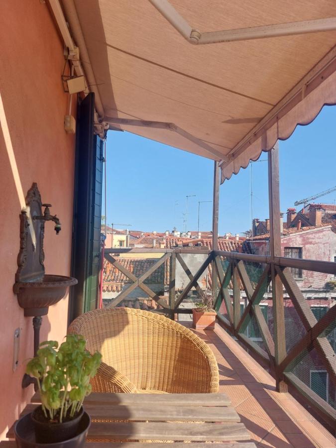 Appartamento Bellissima Terrazza Venezia Esterno foto