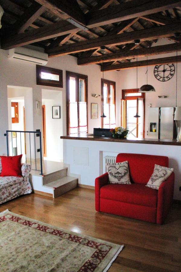 Appartamento Bellissima Terrazza Venezia Esterno foto